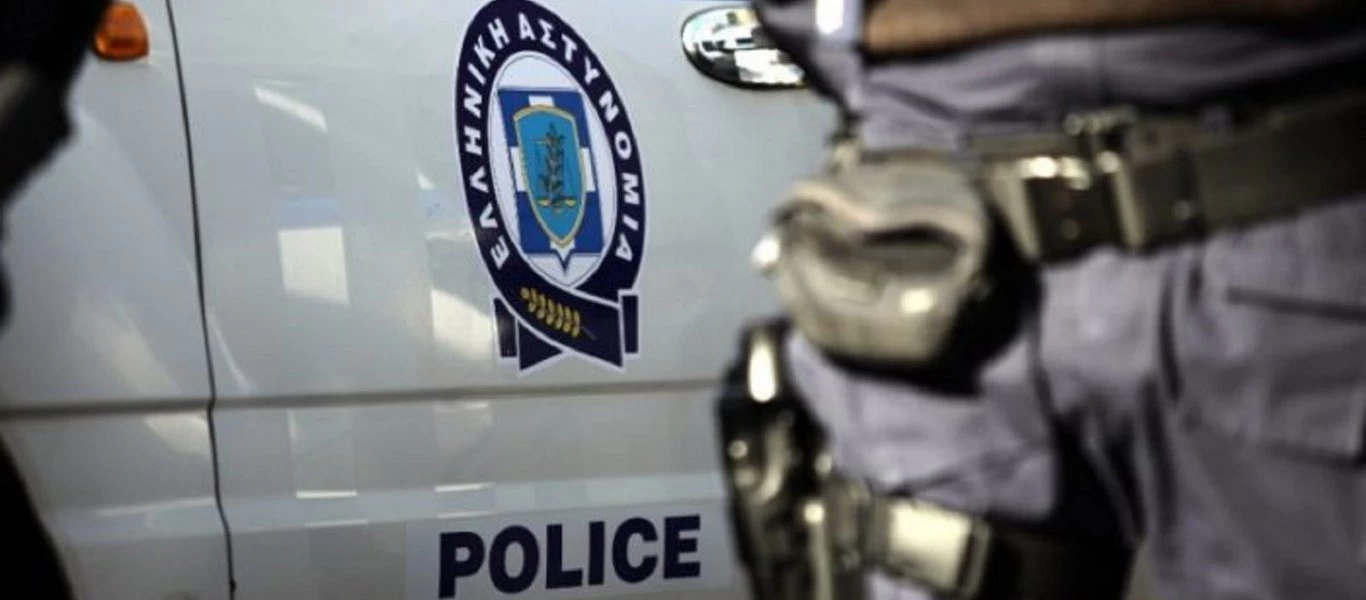 Θεσσαλονίκη: Πολίτες καταστρέφουν το πάρκο του Λευκού Πύργου – Τρεις συλλήψεις
